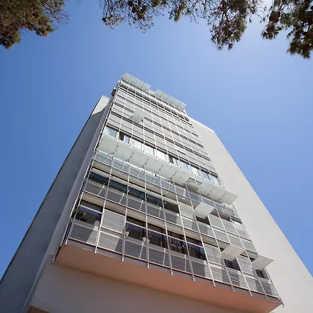 Beguest Torre Do Infante Cascais